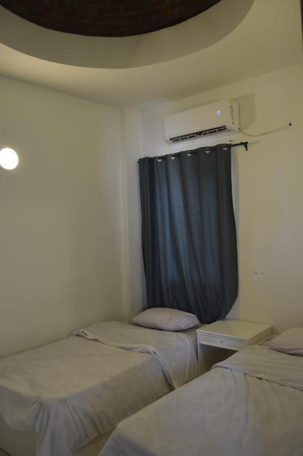 F- Ground Floor With Garden Apartment