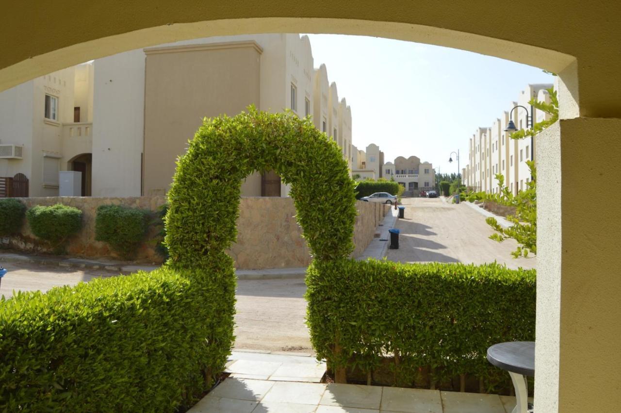 Apartment F- Ground Floor With Garden