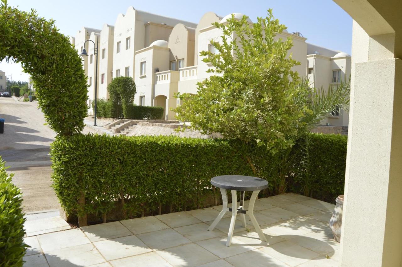 Apartment F- Ground Floor With Garden *