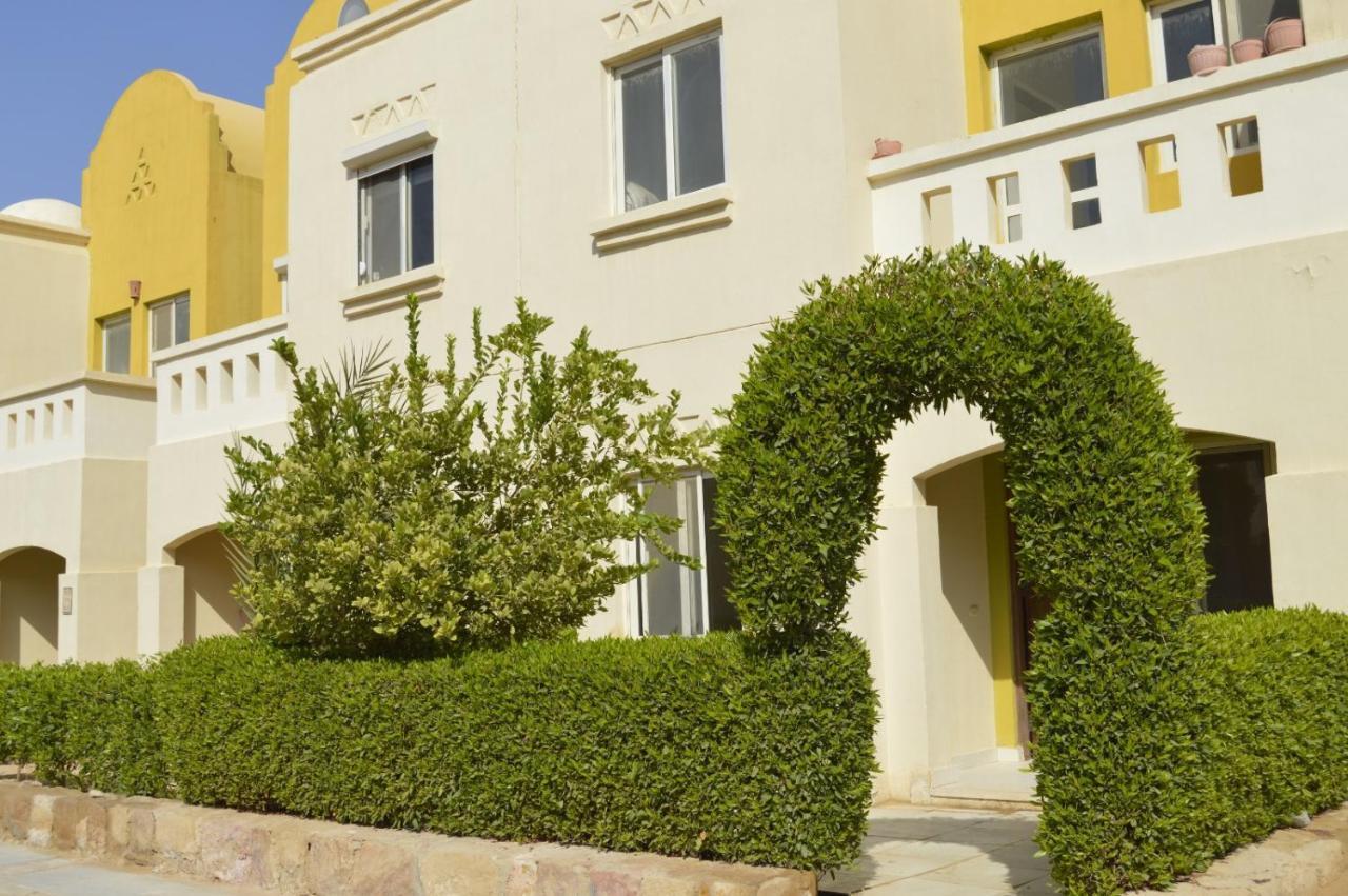 F- Ground Floor With Garden Hurghada