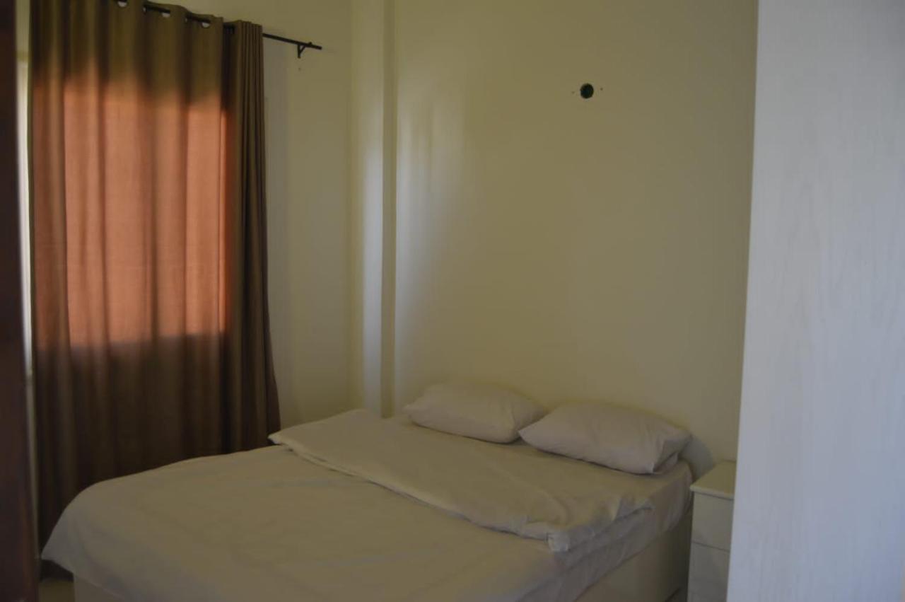 Apartment F- Ground Floor With Garden *