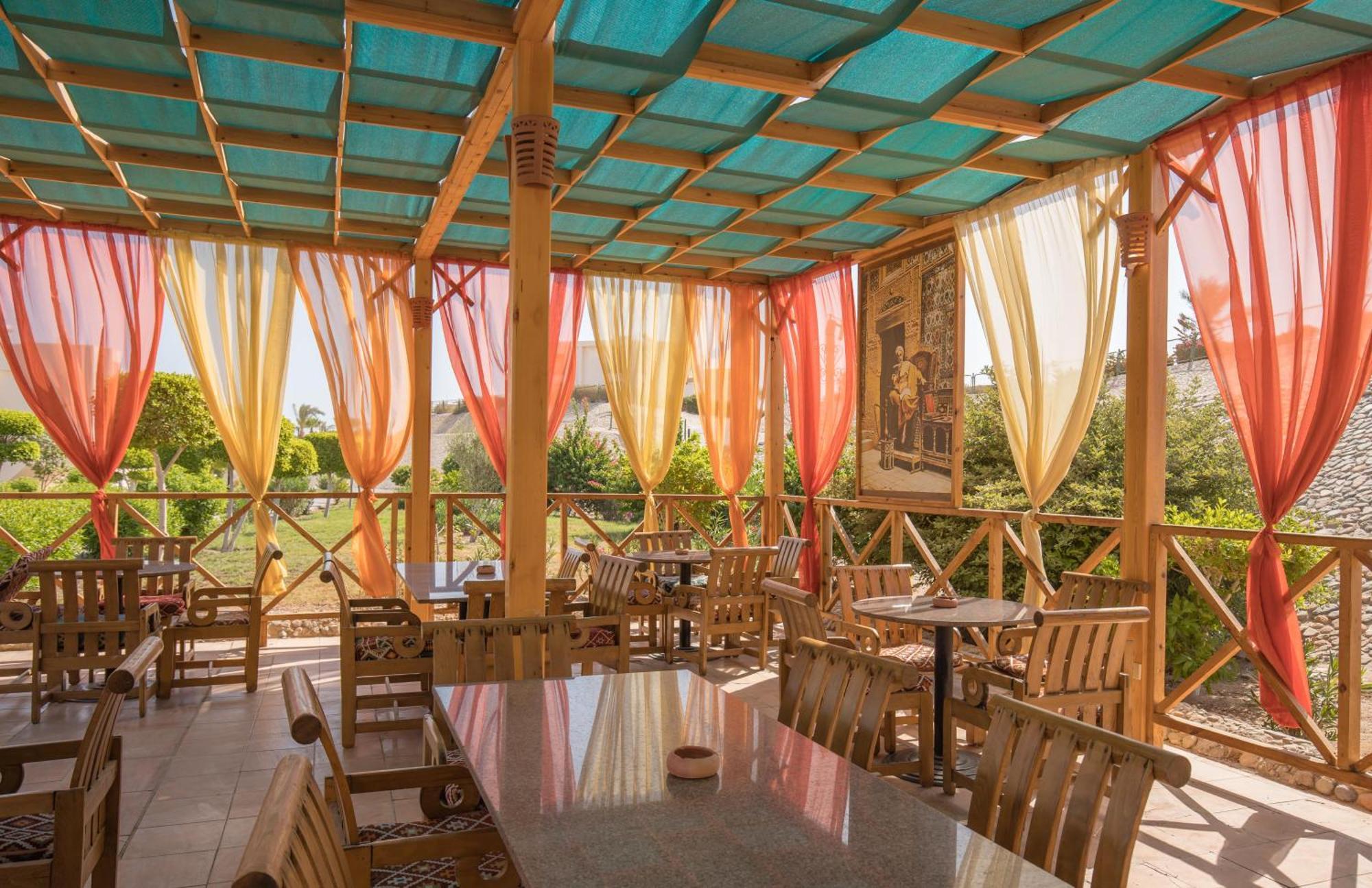 Long Resort