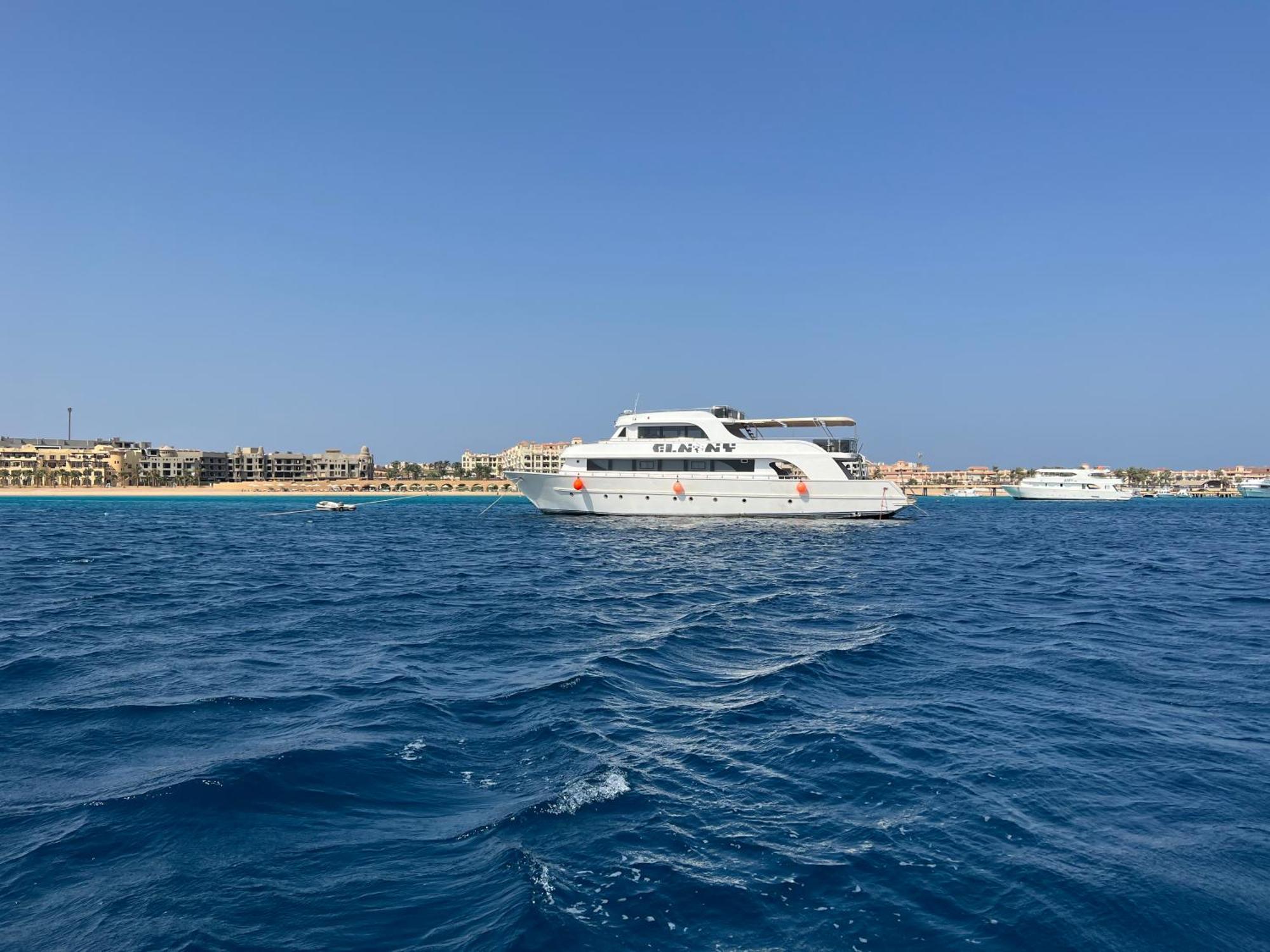 Botel Kuba Luxus Tour - Boat In Sahl Hashesh - *