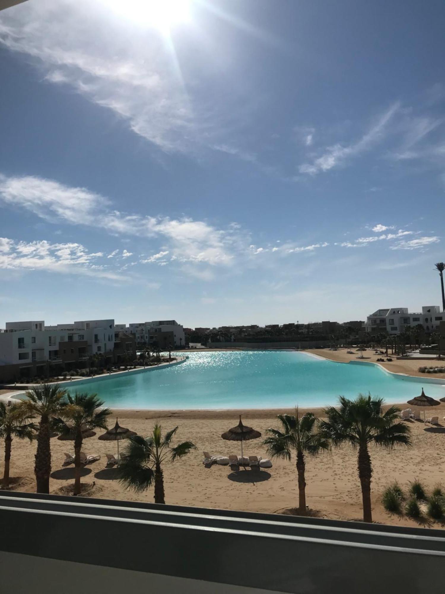 El Gouna Swan Lake I Direct Lake View I 3 Master Bedrooms Chalet Apartment *