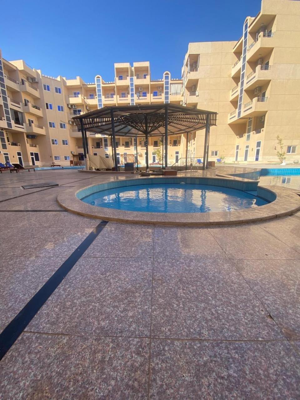 Fully Furnished Infront A Swimming Pool In Tiba