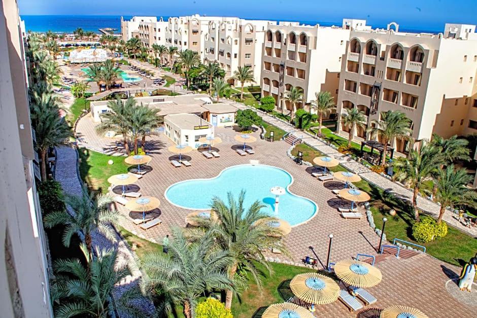 At Karma Aqua Hotel Hurghada