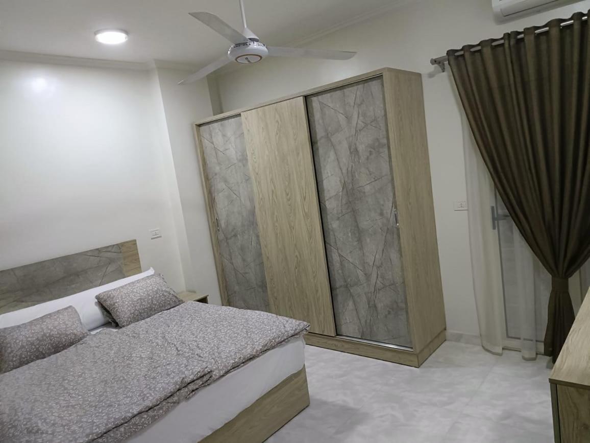Apartment Novy Velky Centrum Sheraton, *
