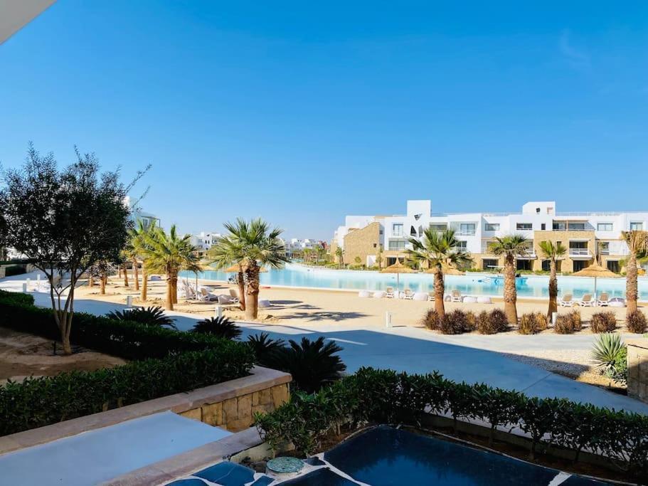 Ground Spacious 1-br @ Swanlake El Gouna ! Apartment