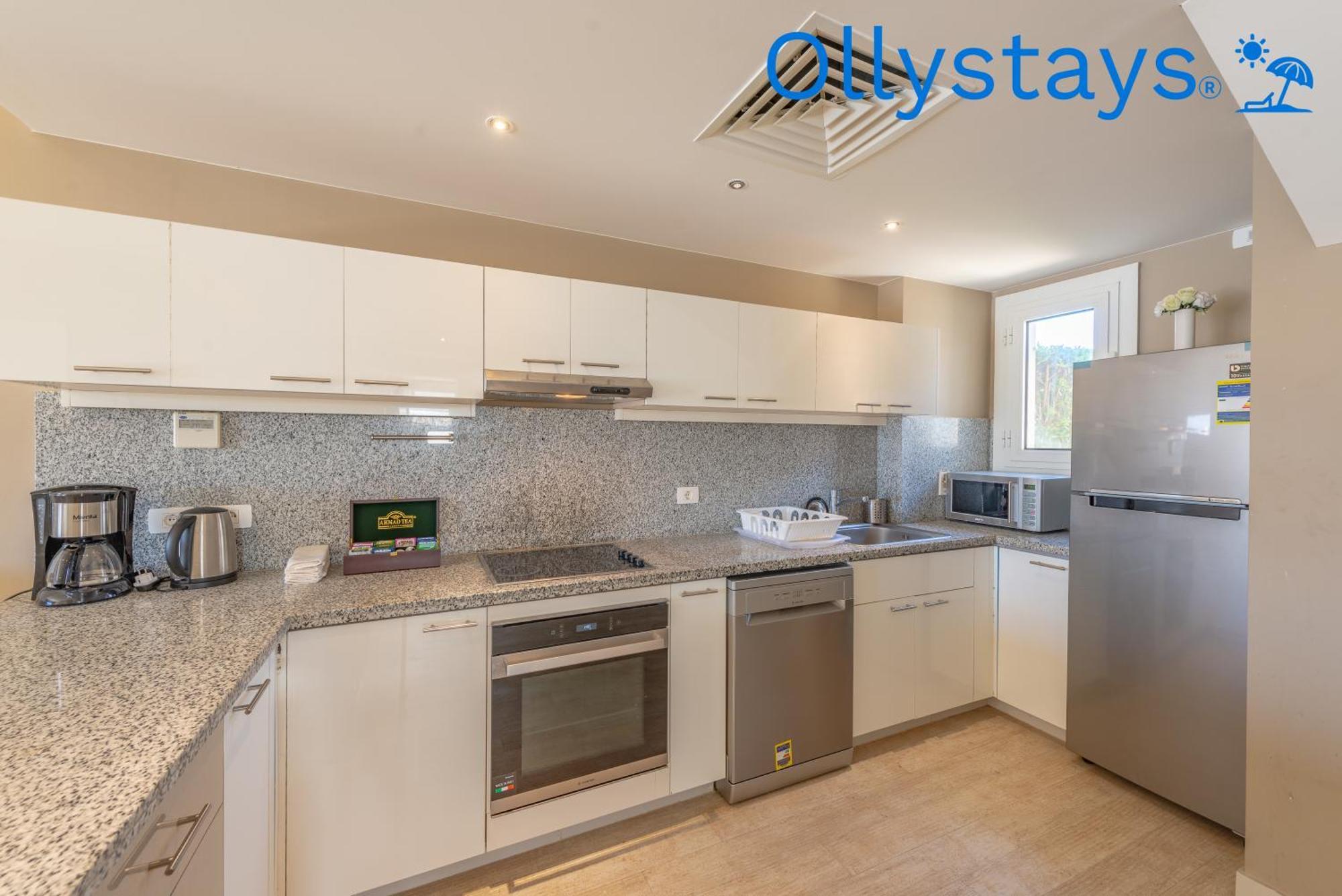 Ollystays Joubal Lagoon 4 Bedroom Heated Pool Villa *
