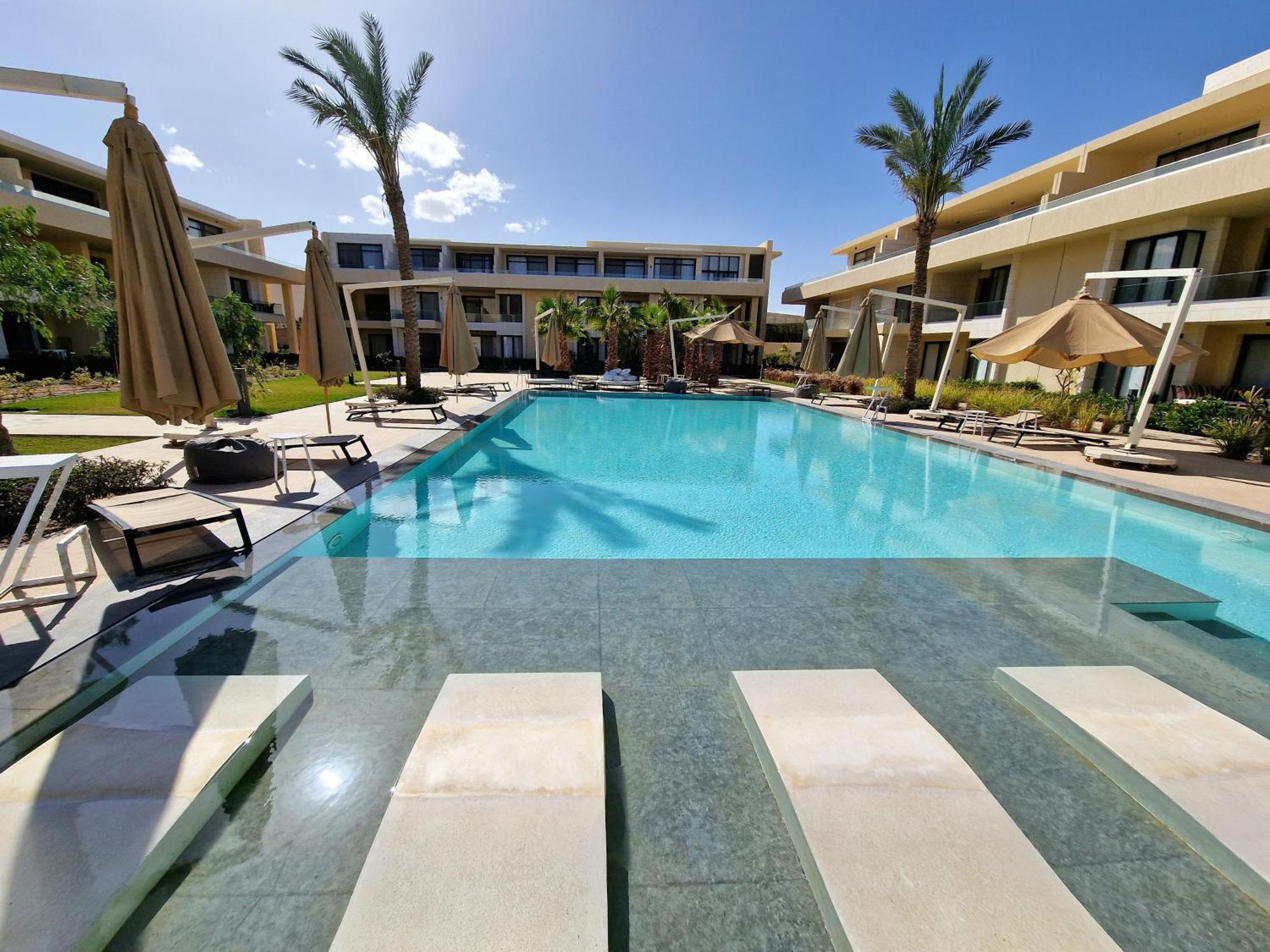 Spacious And Stylish 2 Bedroom Unit In El Gouna Apartment *