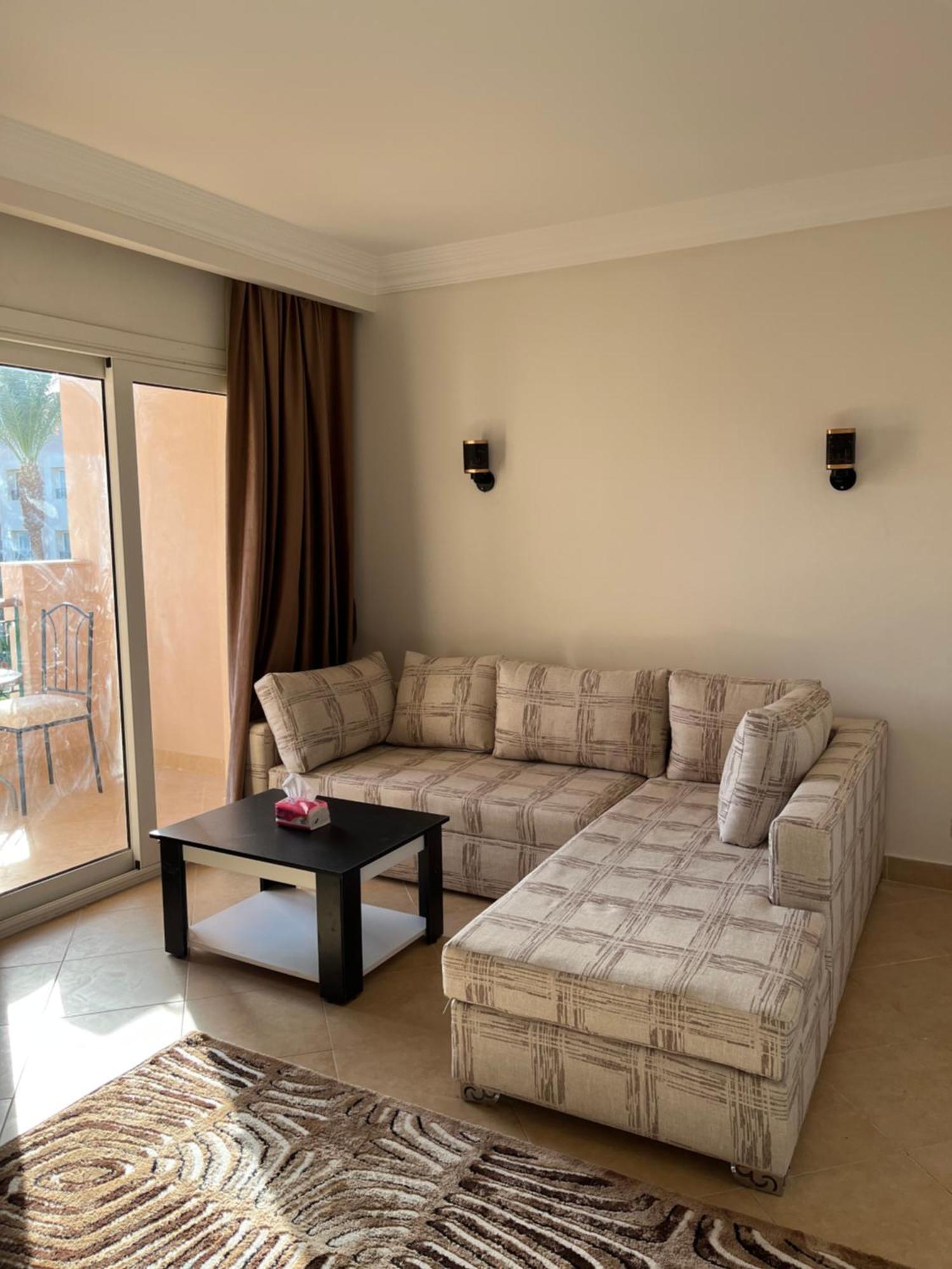 Compound Sunset Pearl Hurghada