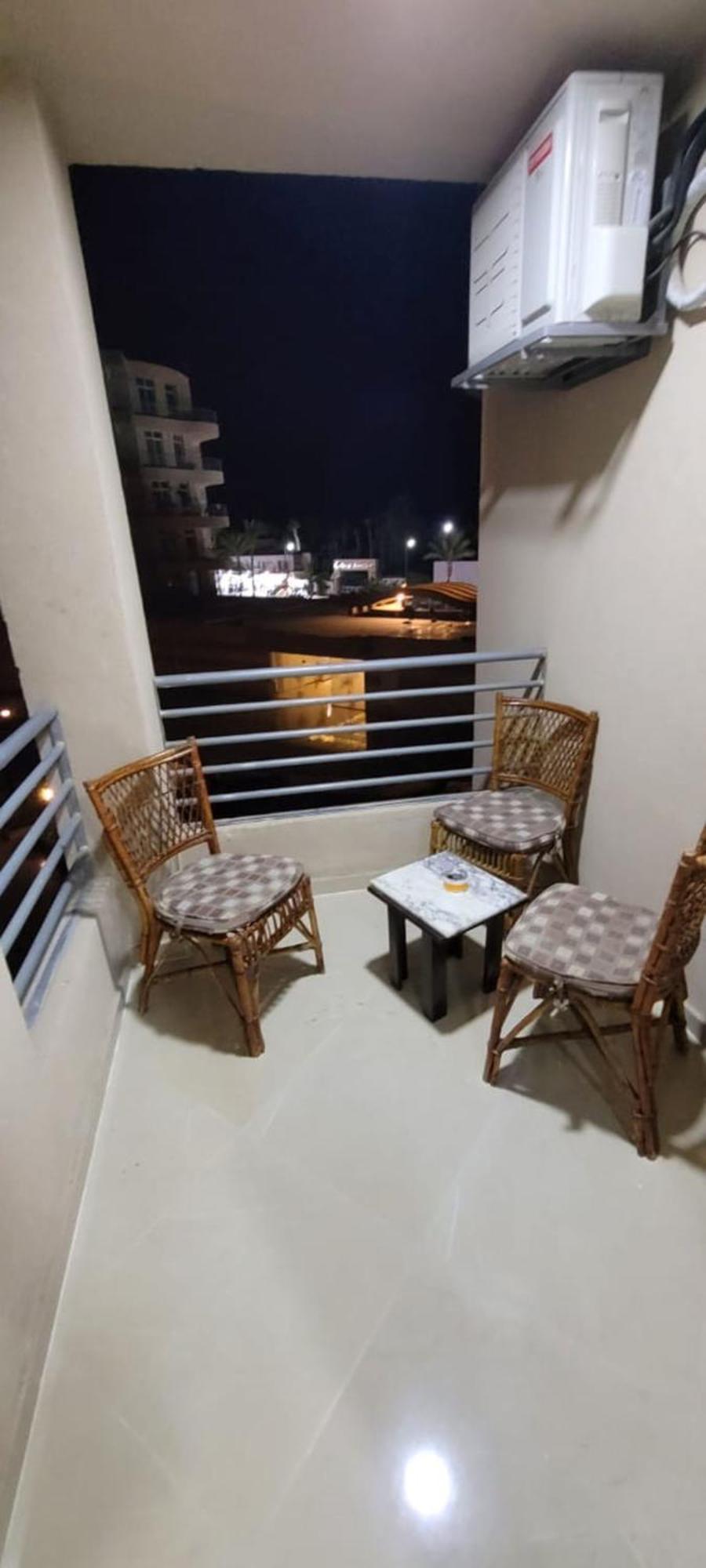 With Seaview, Amazing For Couples, Sunny & Seaview & Free Wi-fi Apartamento