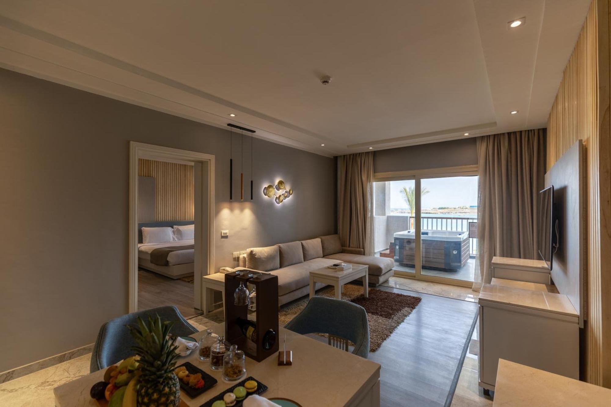 Sunrise Crystal Bay -grand Select (adults Only) Station touristique