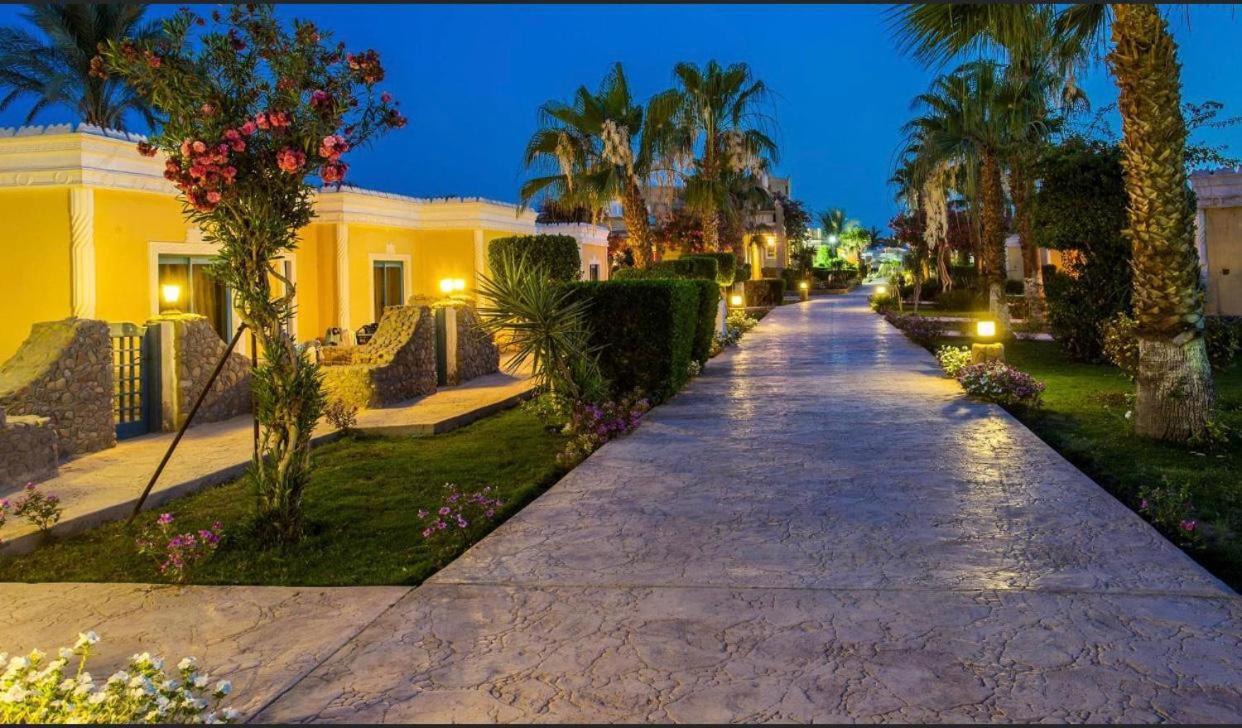 Le Mirage Bay And Aqua Park One Bedroom Private Inside View Aqua Building * Hurghada