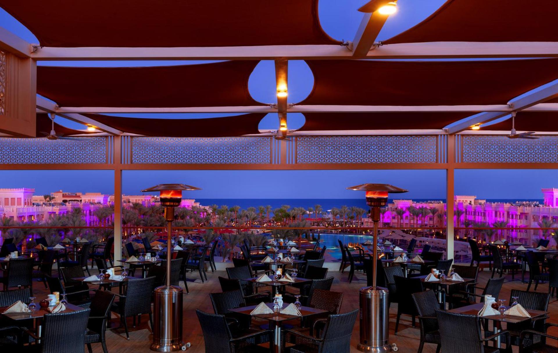 Pickalbatros Palace - Aqua Park Resort