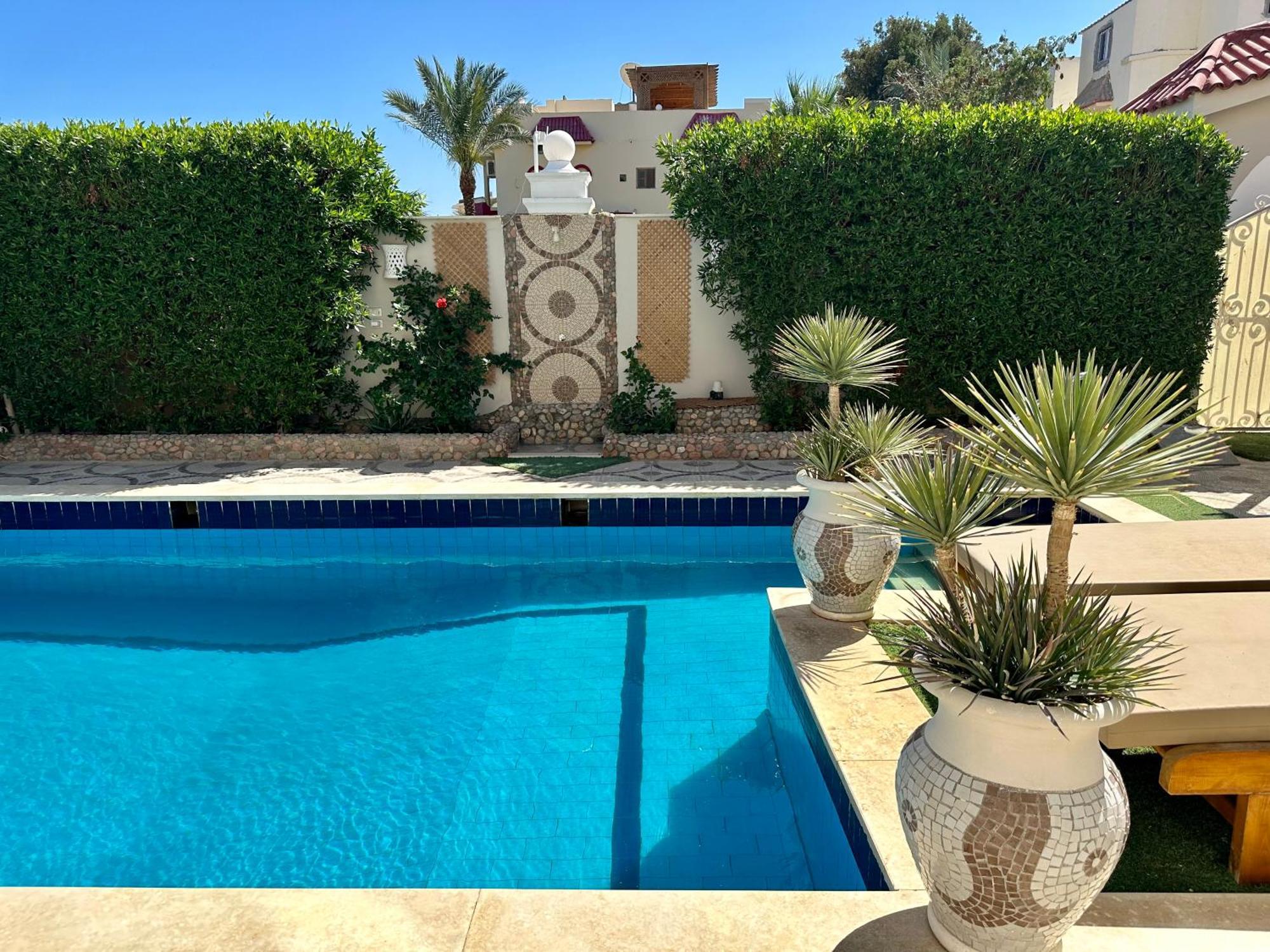 Ground Floor In With Private Pool And Private Garden Hurghada