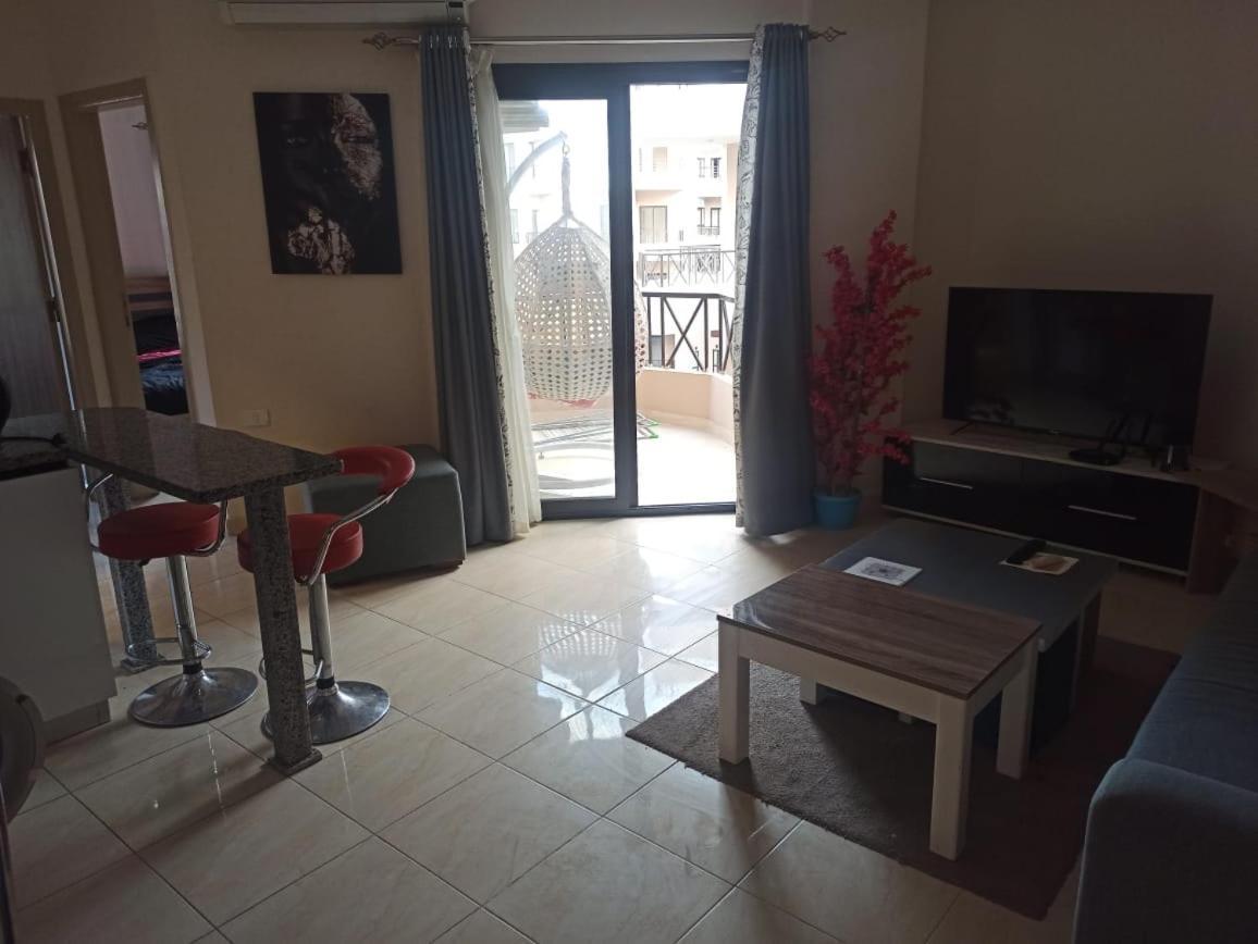 Luxury Aqua Tropical Next To Al Gouna 4 0 1 Apartment Hurghada