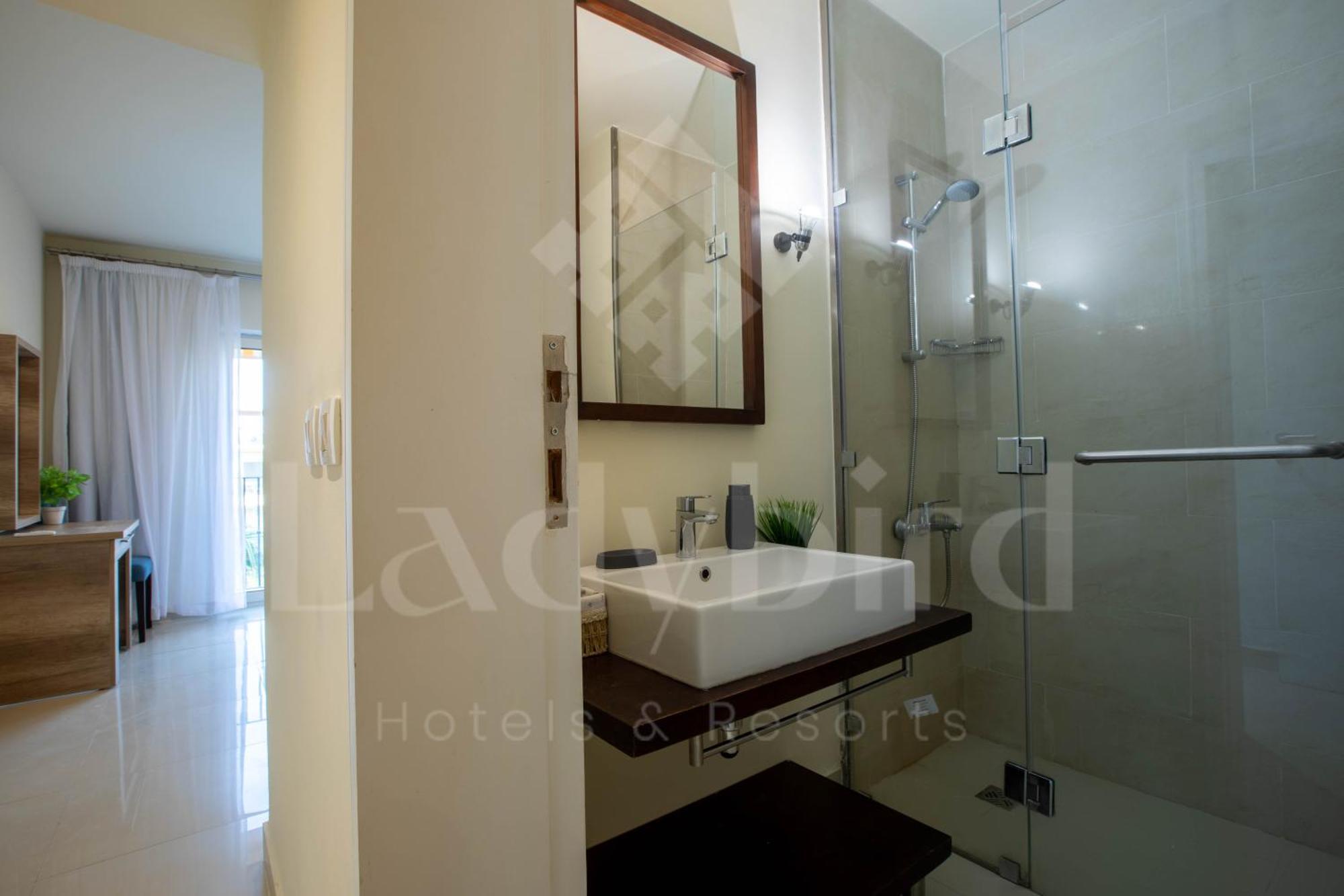 Ladybird - Veranda Skyline Apartamento *