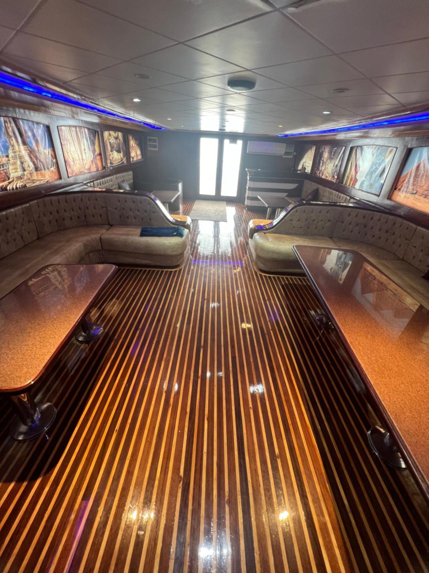 Botel Kuba Luxus Tour - Boat In Sahl Hashesh -