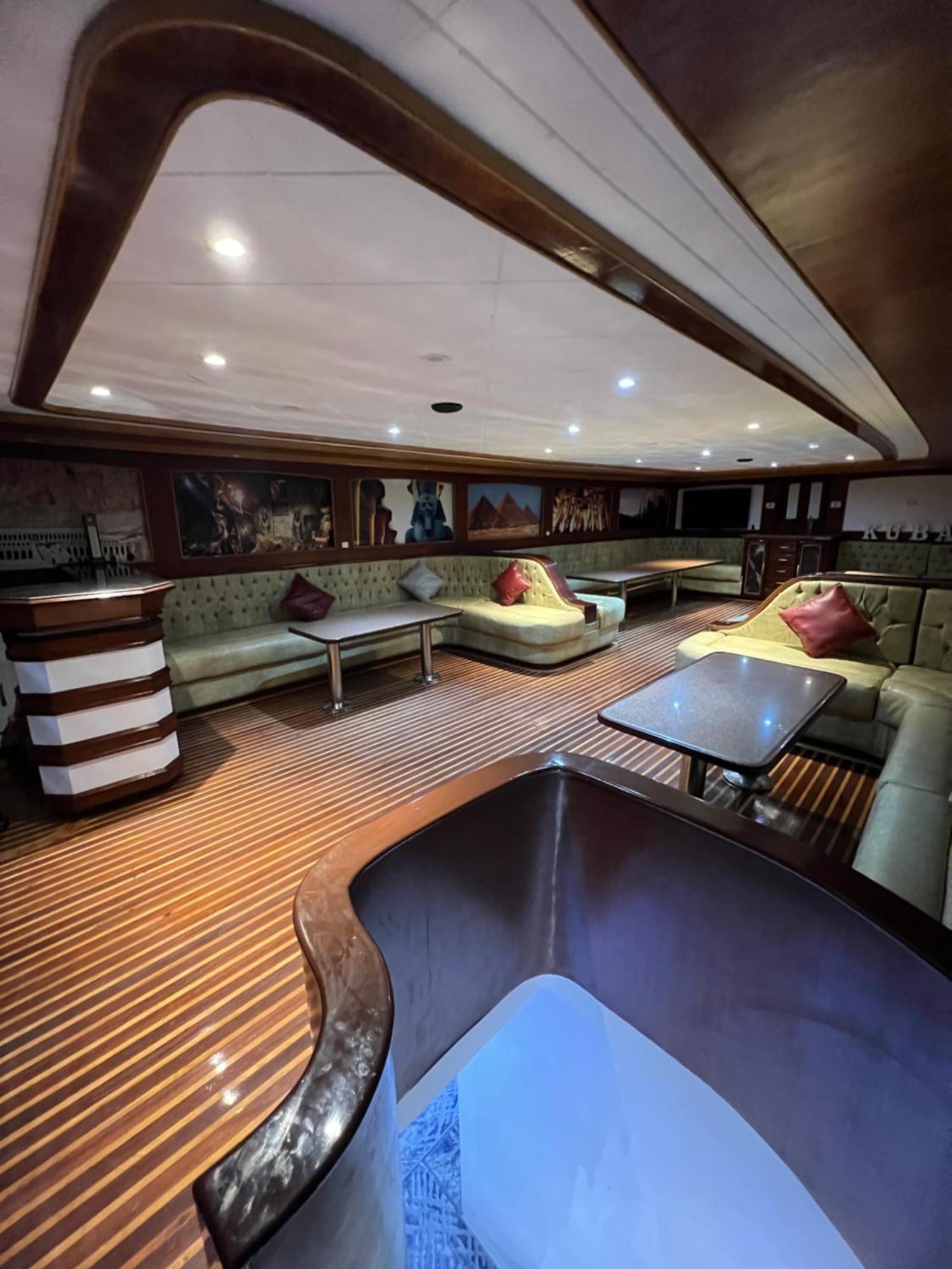 Botel Kuba Luxus Tour - Boat In Sahl Hashesh - *
