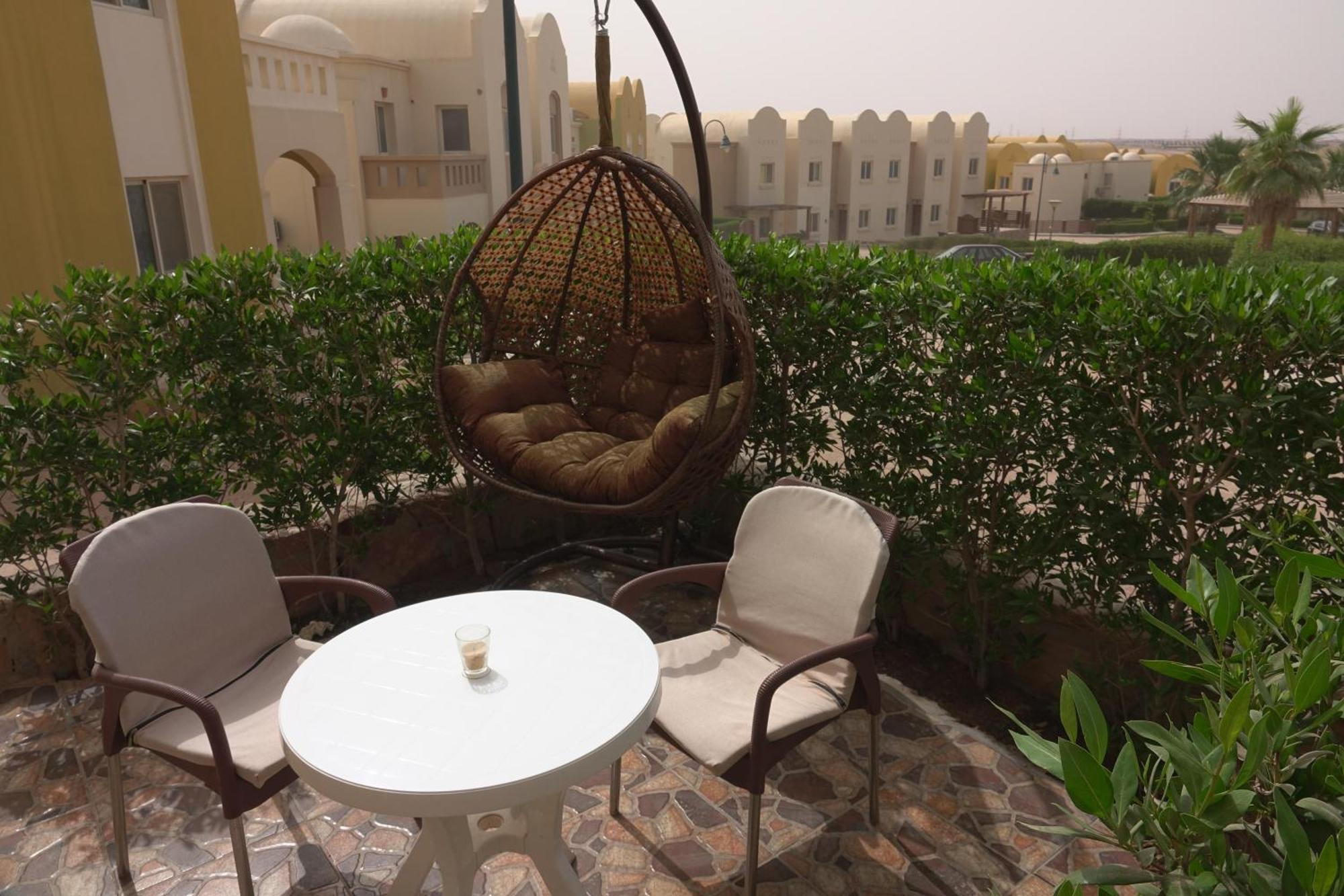 Captivating 1-bed In Apartment Hurghada