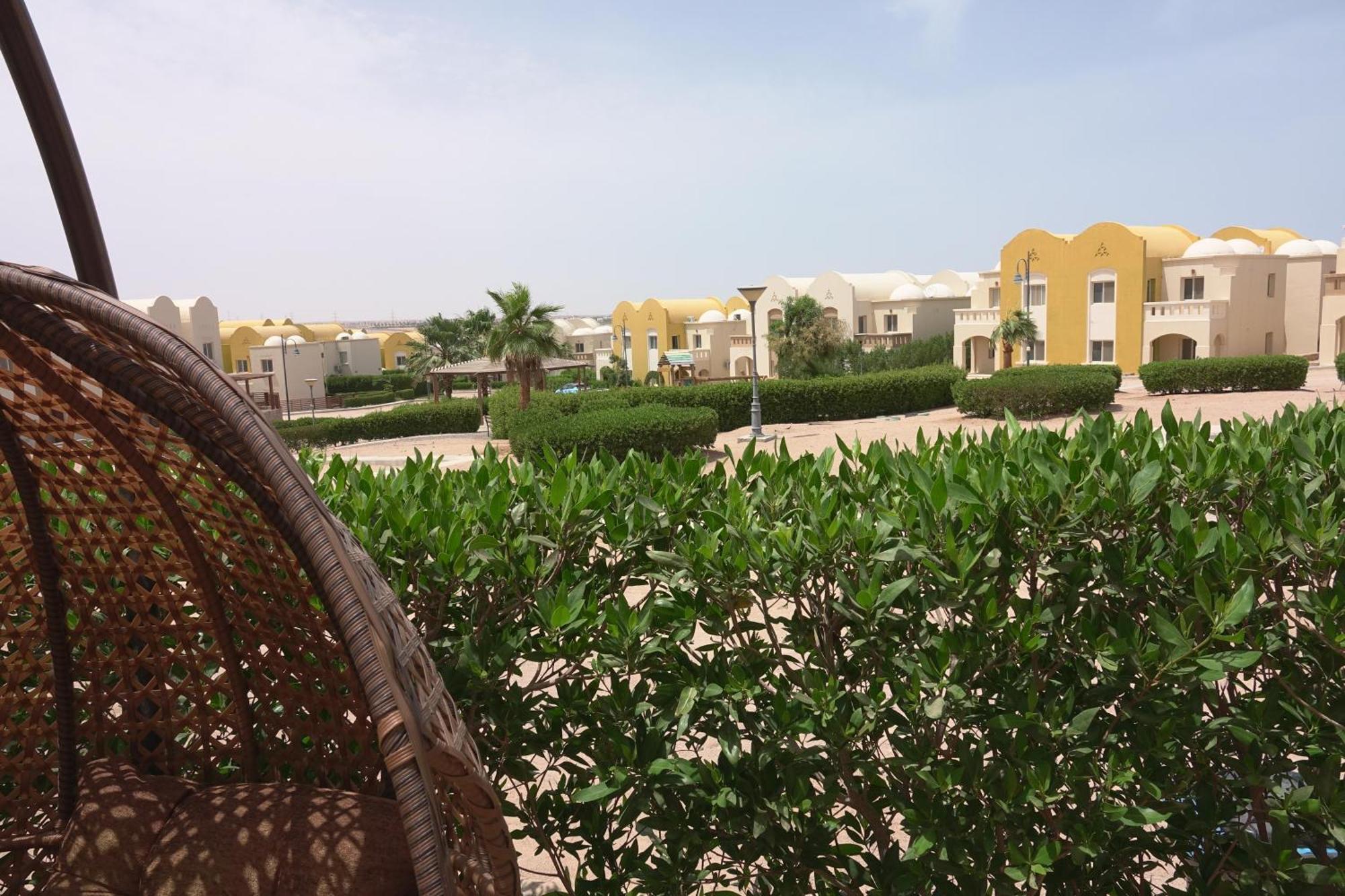 Captivating 1-bed In *