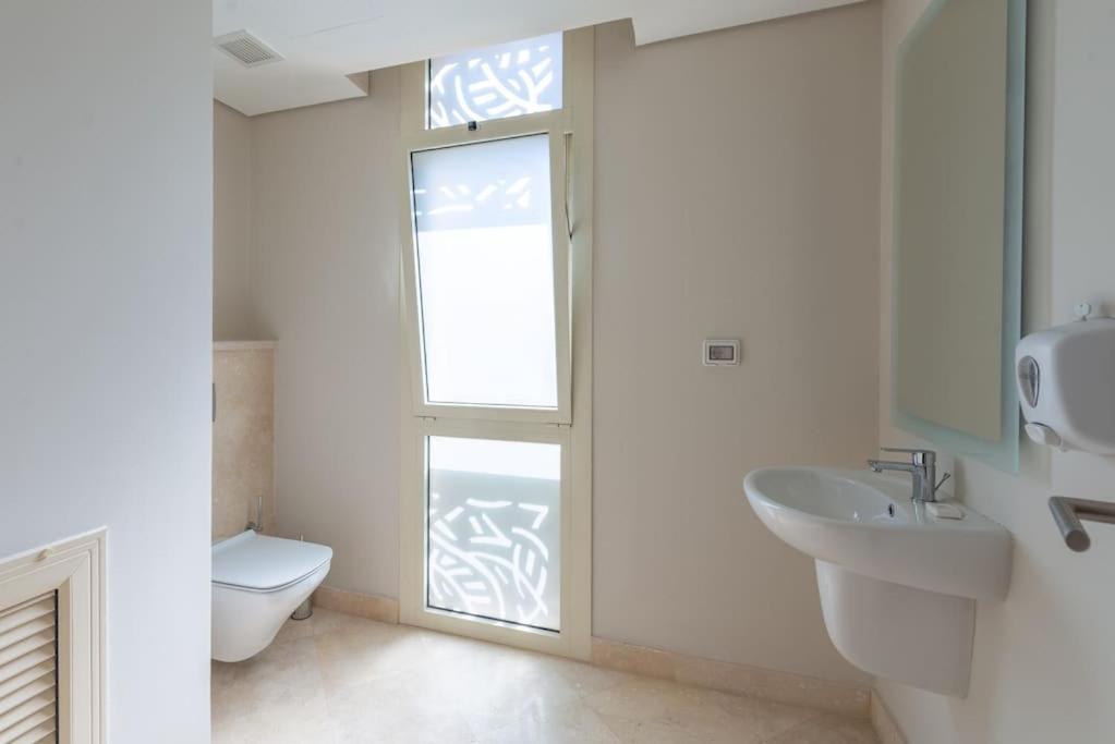 Apartment Modern 1br, Mangroovy, Gouna - 1br, Pool, & Hurghada