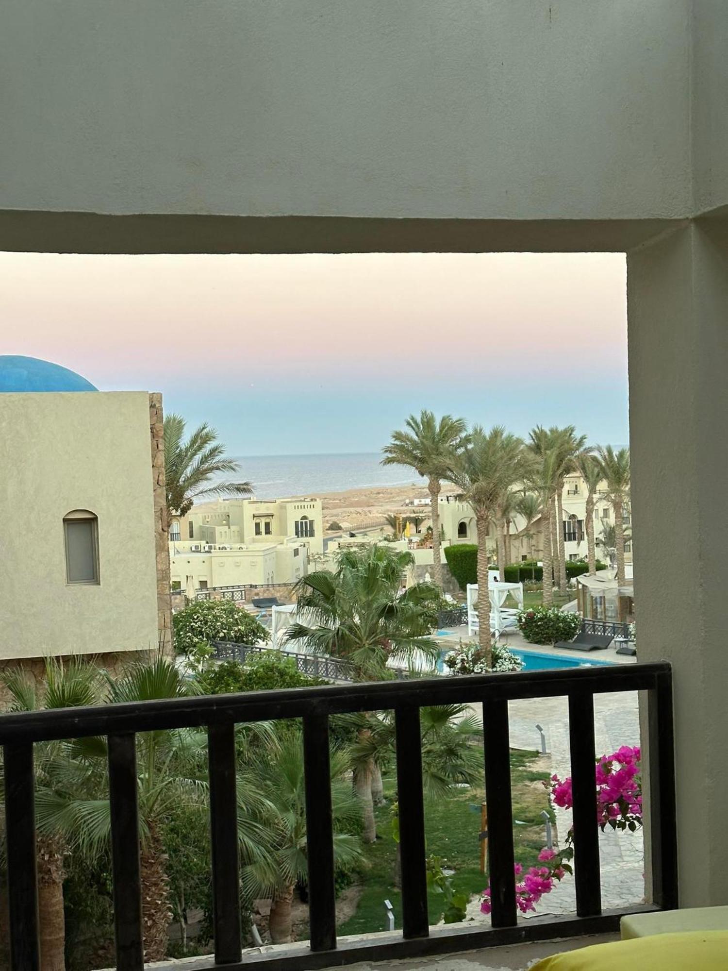 Azzurra Sahl Hasheesh * Hurghada