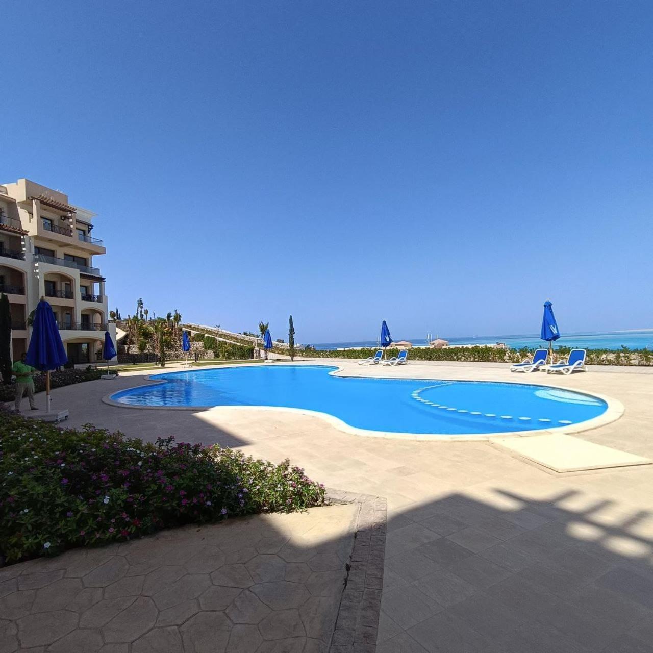 Apartment The View - The Paradise In Island View