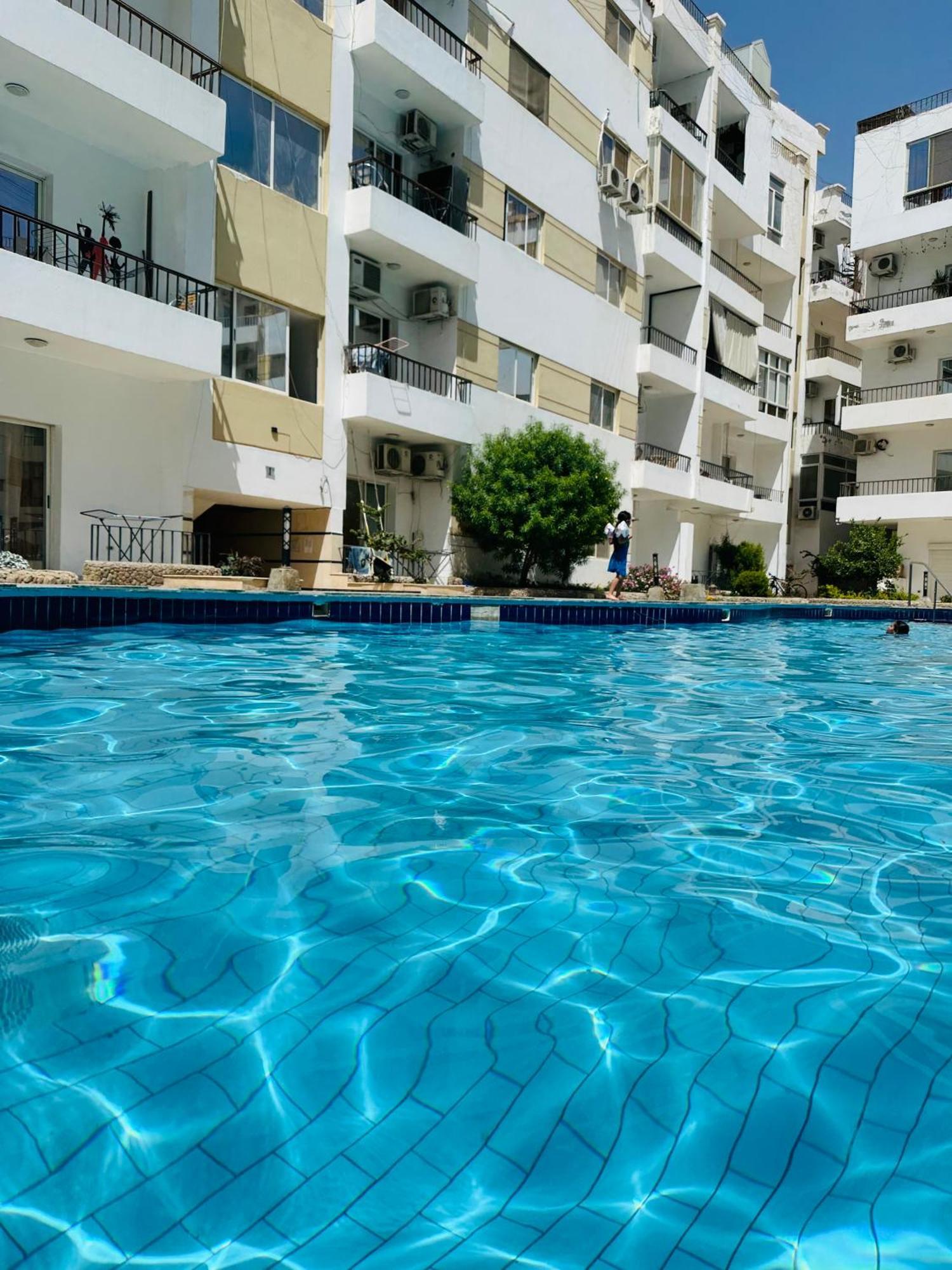 Lotus Elegant Pool View Appartement *