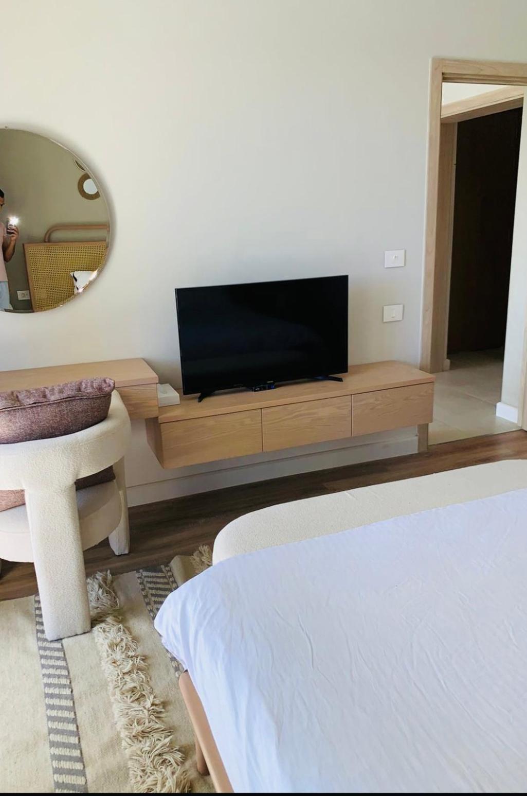 New Overlooking The Marina In Elgouna Apartment *