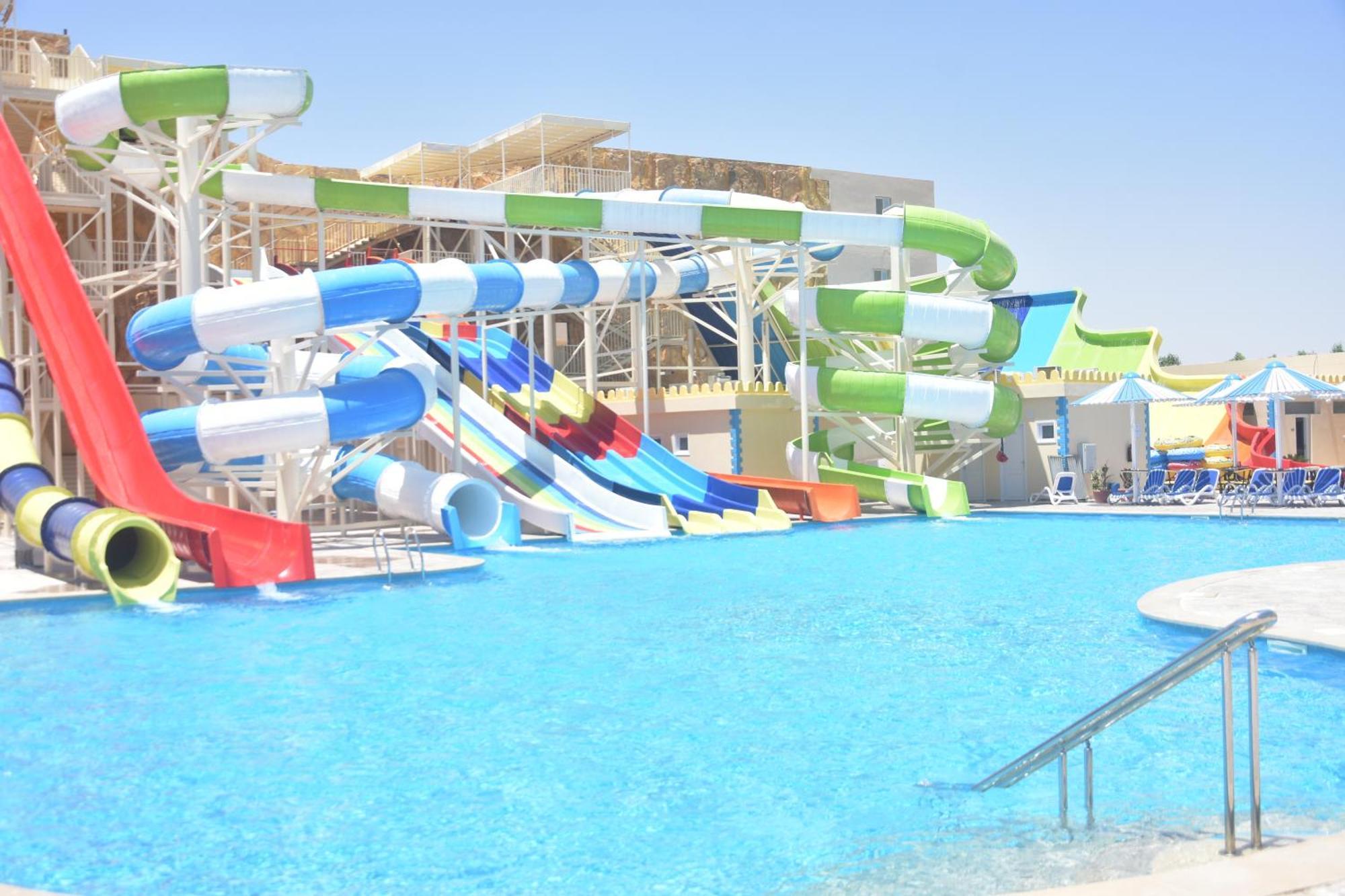 Amc Royal & 5* Hurghada