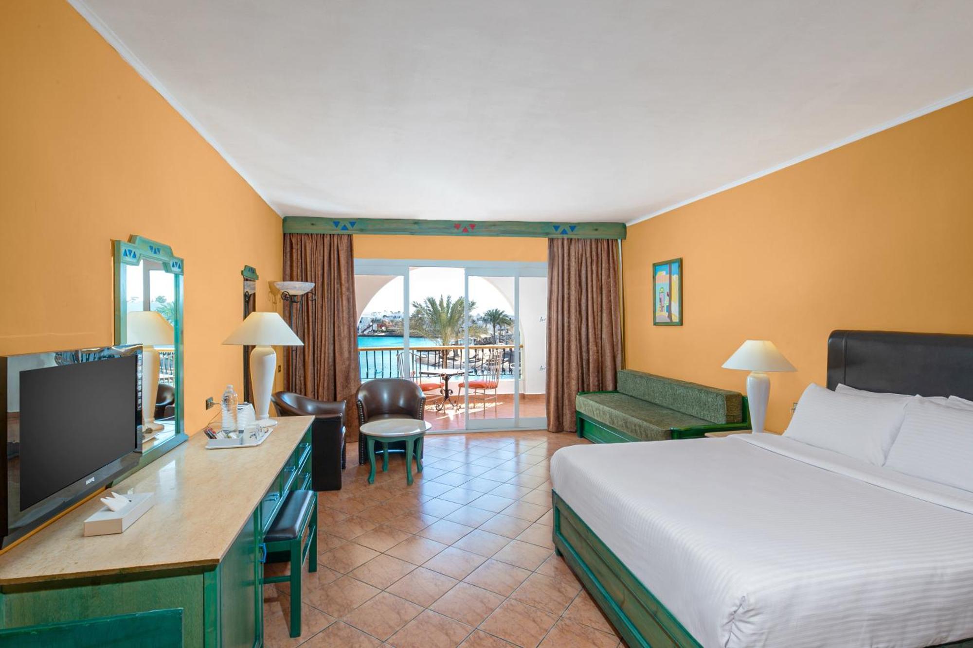 Arabia Azur Resort 3*