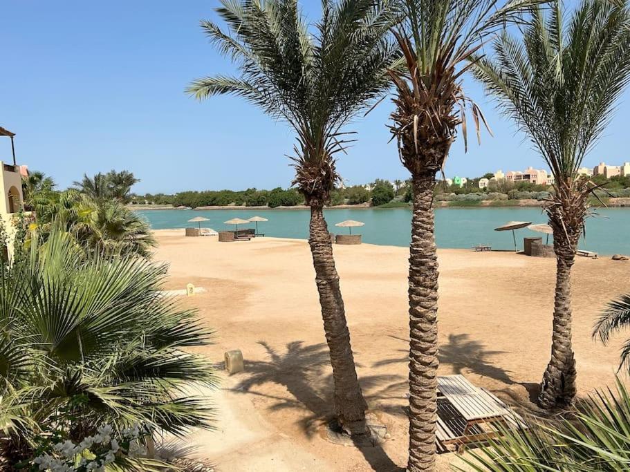 Vakantiehuis Cozy Townhouse In West Golf - El Gouna