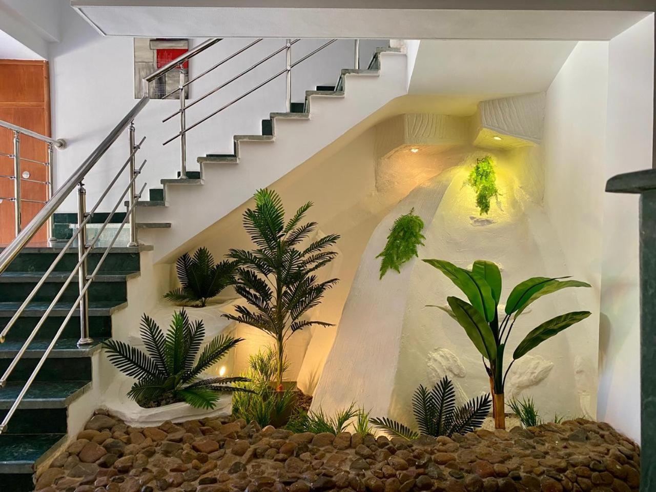 5 In Magawish Villa Hurghada