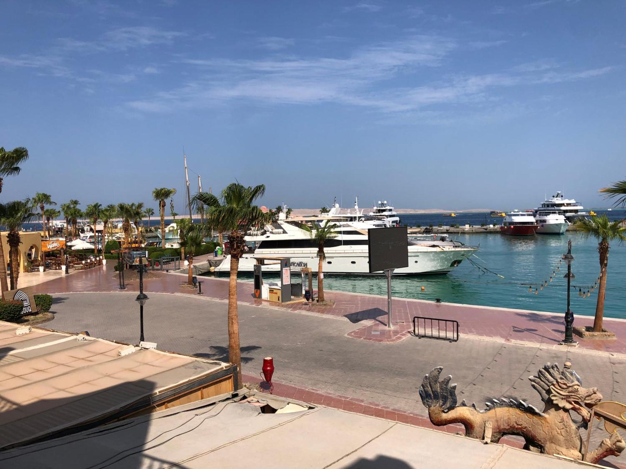 Marina *