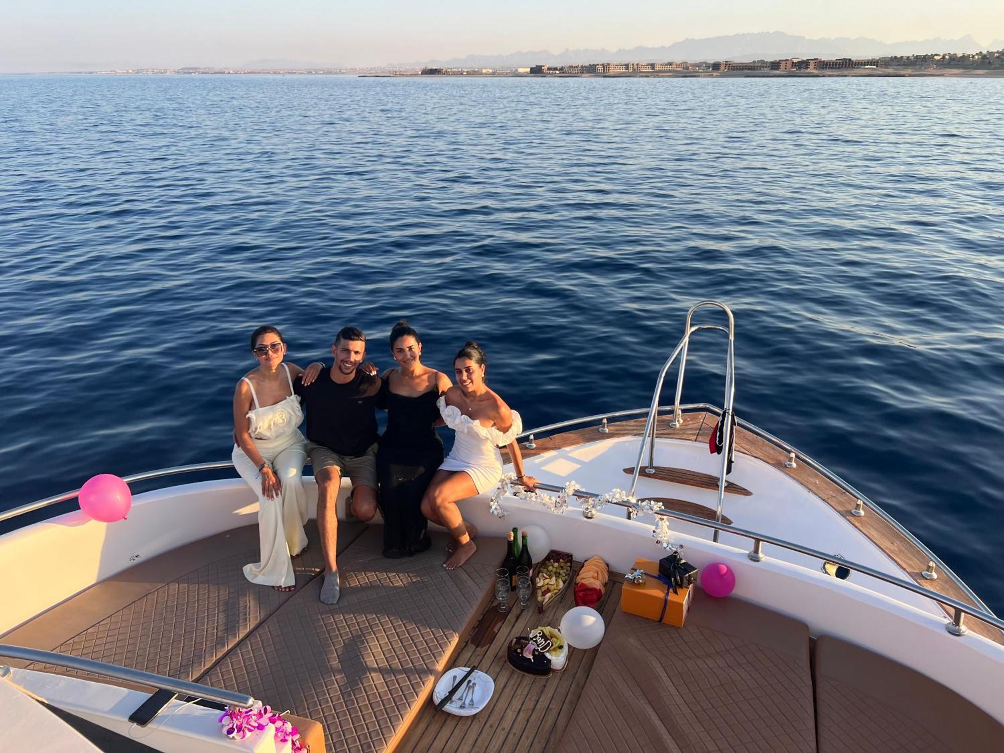 Kuba Luxus Tour - Boat In Sahl Hashesh -