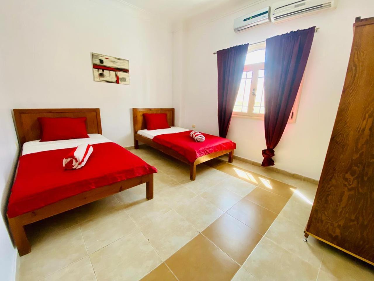 5 In Magawish Villa Hurghada