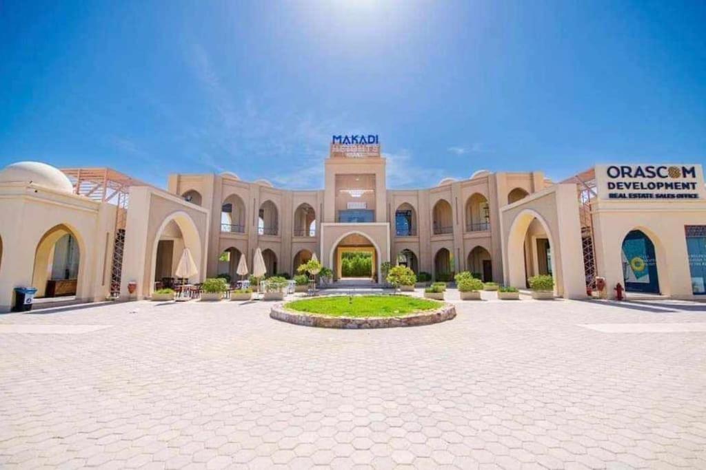 Makadi Heights Tony's Dome Apartment *