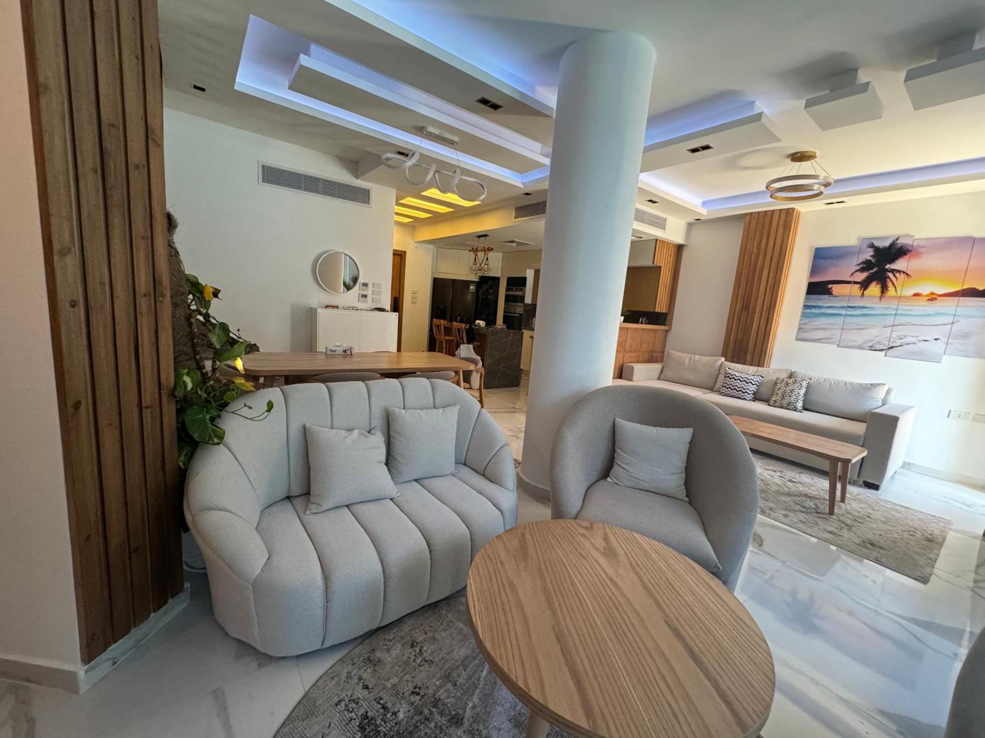 Luxury Smart Home- Duplex Aparthotel