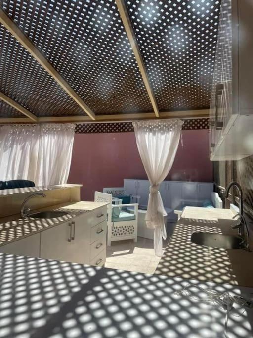 Sunny Sea View Marina On Private Roof Apartment *