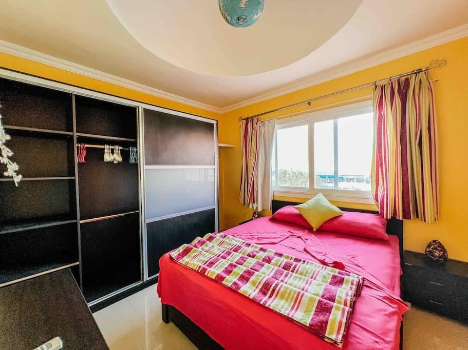 Sunny Sea View Marina On Private Roof Apartment