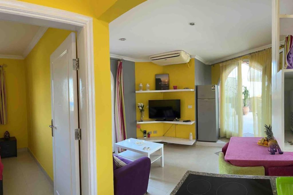 Sunny Sea View Marina On Private Roof Apartment *