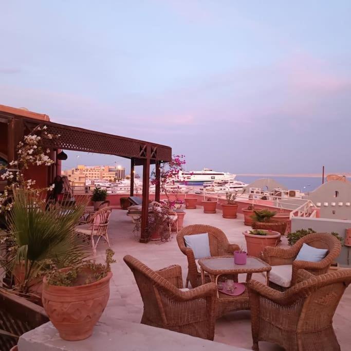 Sunny Sea View Marina On Private Roof Apartment *