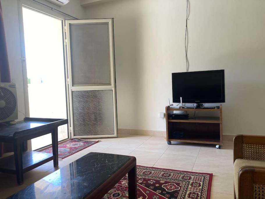 Lovely Flat With Balcony And Shared Pool * Hurghada