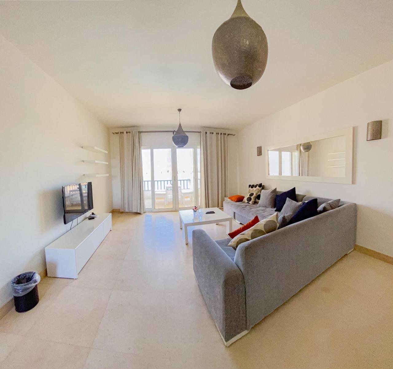 Appartement Nayah Stays, Joubal Lagoons Flowery
