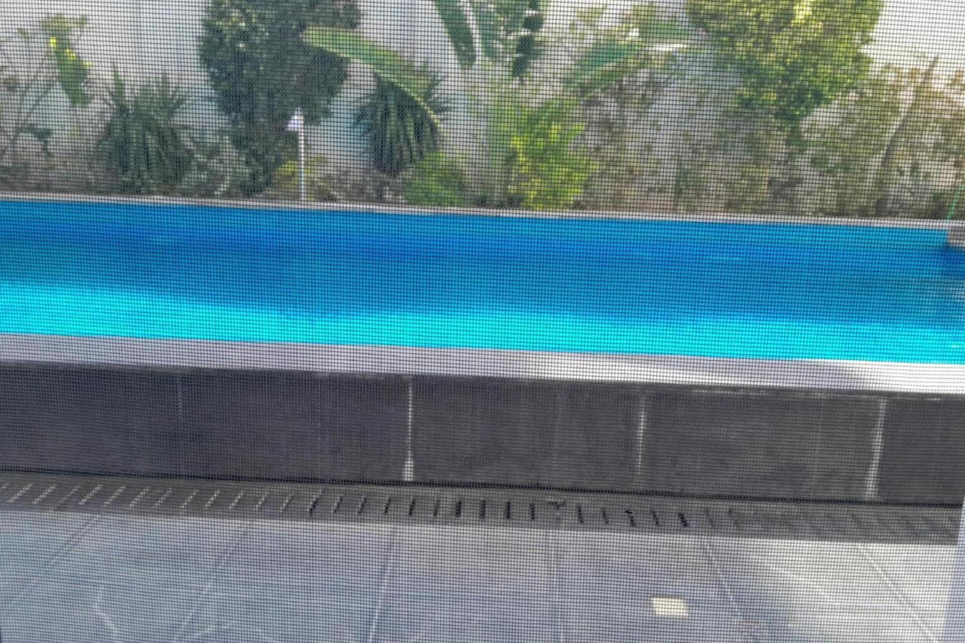 Spacious And Modern One Bed In Hurhgarda Apartment *
