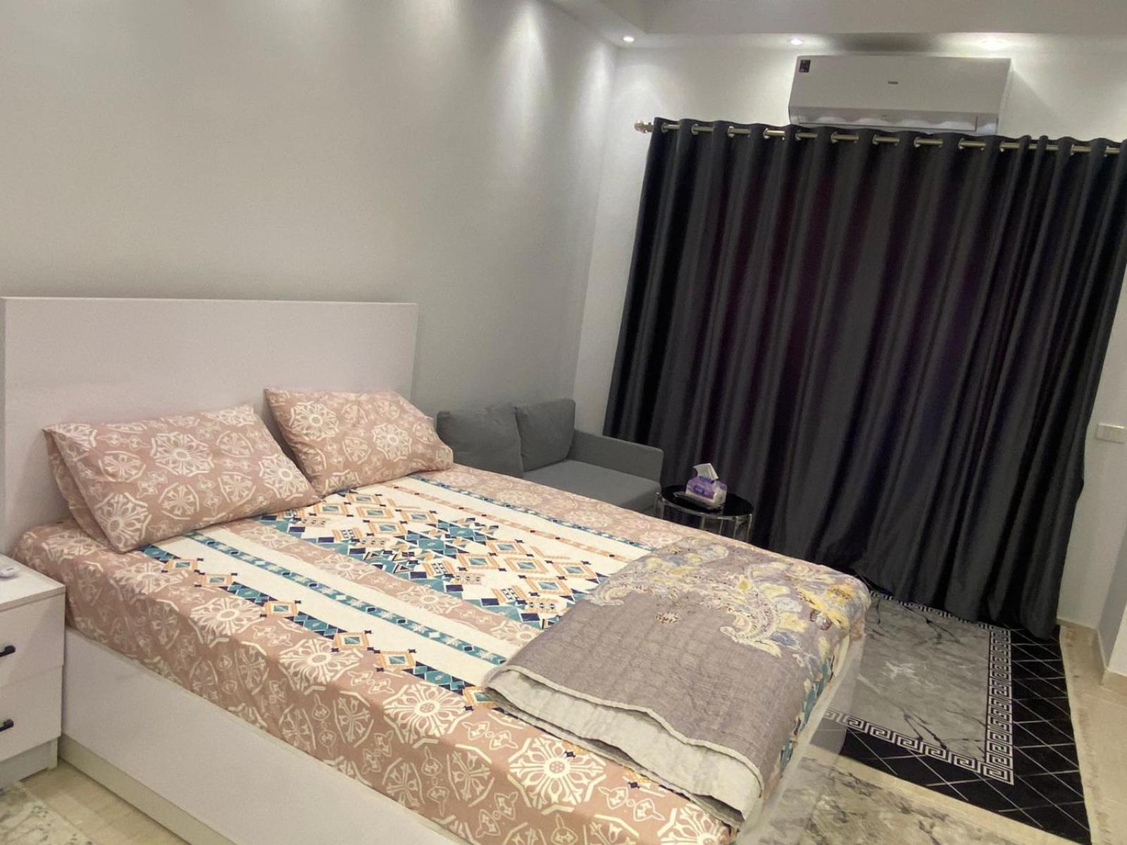 Luxury Side Sea View Apartment
