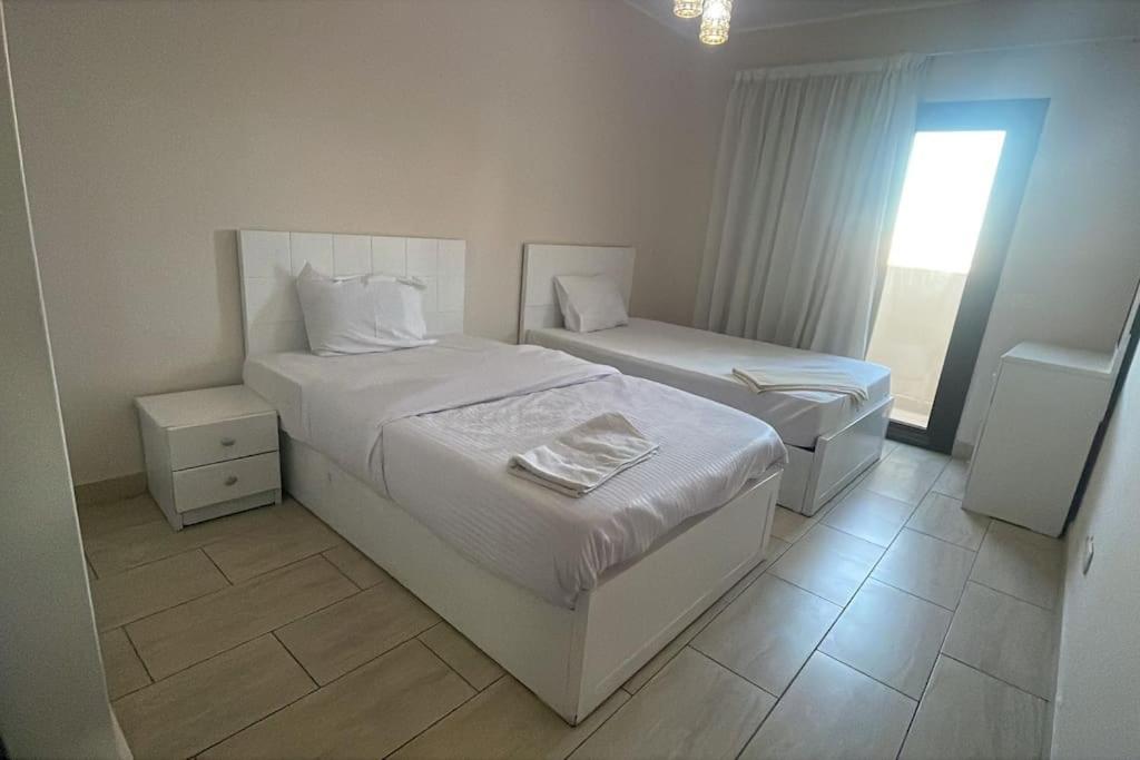 Apartment Dani At Aldau Heights