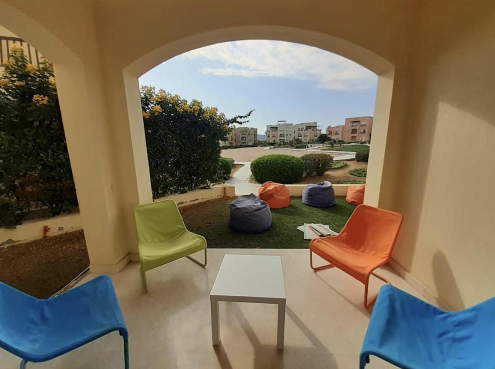 Apartment El Gouna Waterside, 2-bd Ground Floor Sleeps 4 Persons *